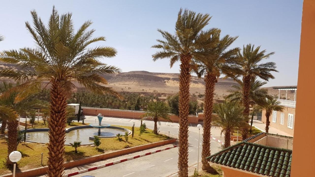 Отель Taghit Saoura Экстерьер фото