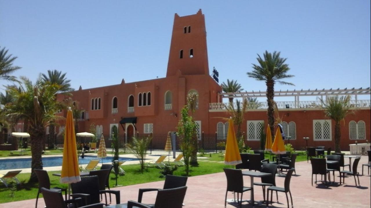 Отель Taghit Saoura Экстерьер фото