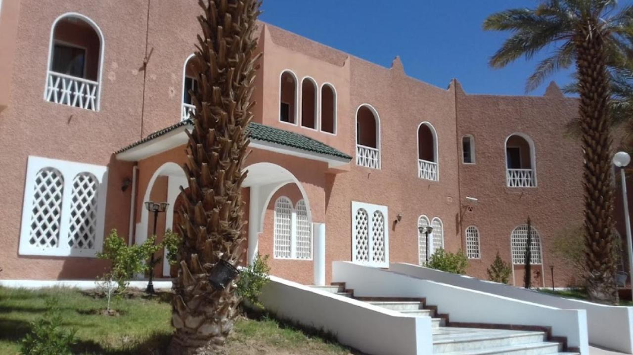 Отель Taghit Saoura Экстерьер фото